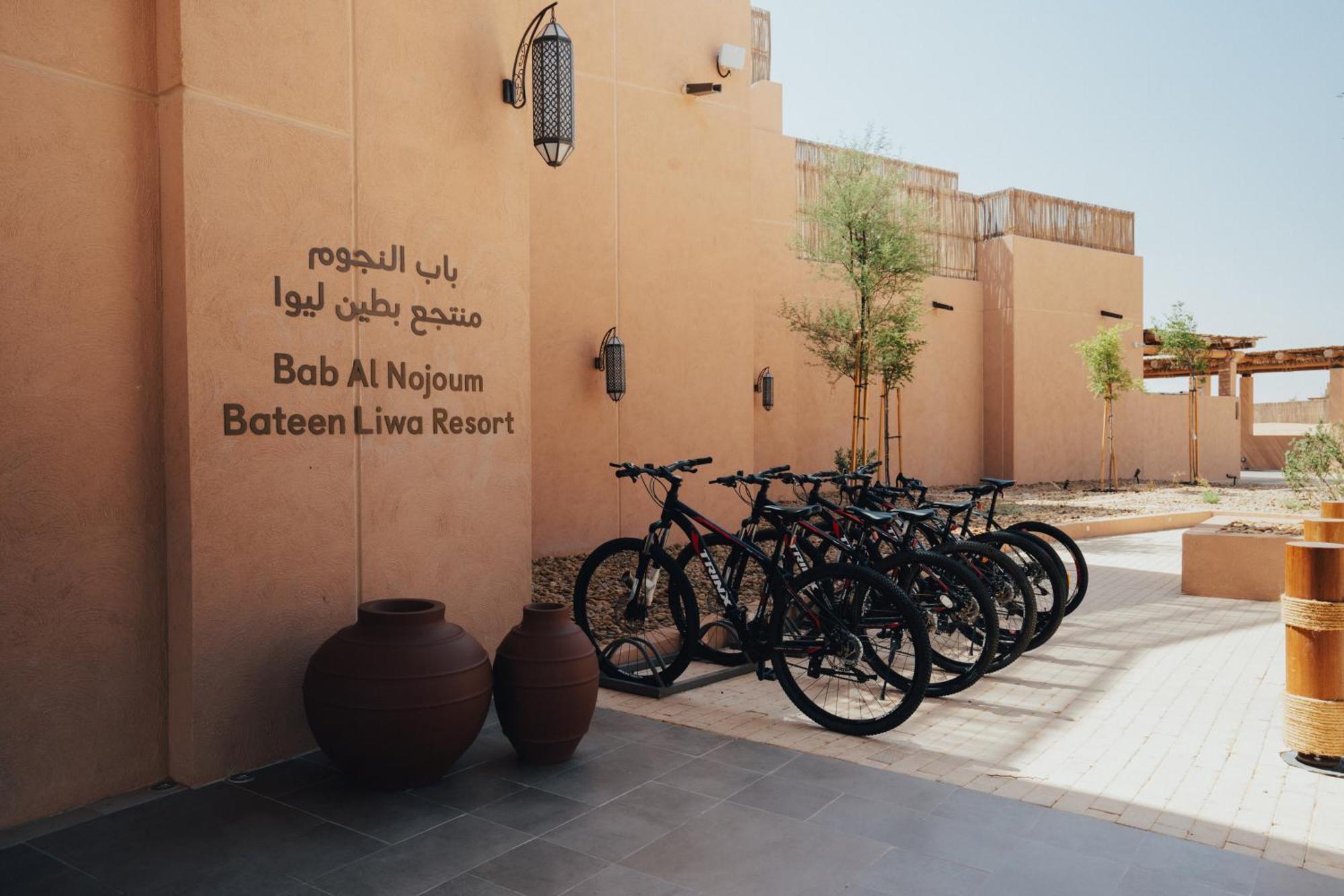 Bab Al Nojoum Bateen Liwa Exterior photo